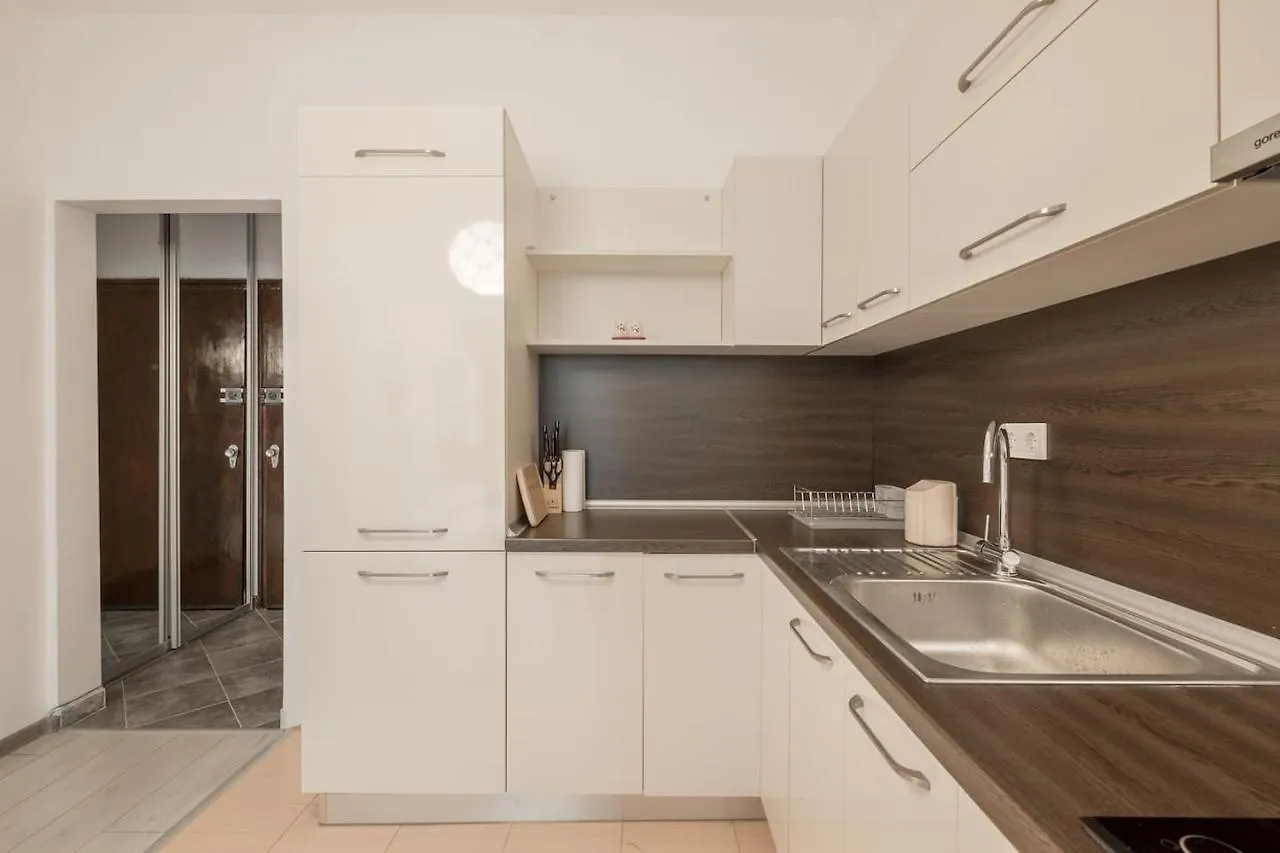 Your Perfect Place To Stay On Vitosha Str Apt Sofia