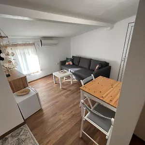 The Rainbow 5 Apartment